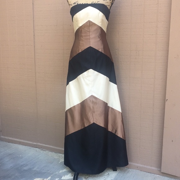 Sz 2 Jessica McClintock Strapless Evening Gown - Picture 2 of 8